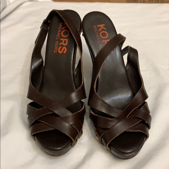 Cute Brown Michael Kors Heels - Picture 2 of 5